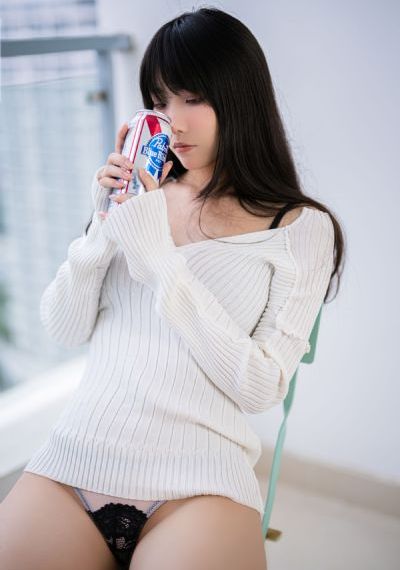 日韩在线第一区欧美_免费高清观看